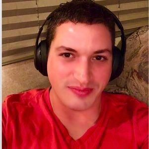 Meet your Posher, Ariel